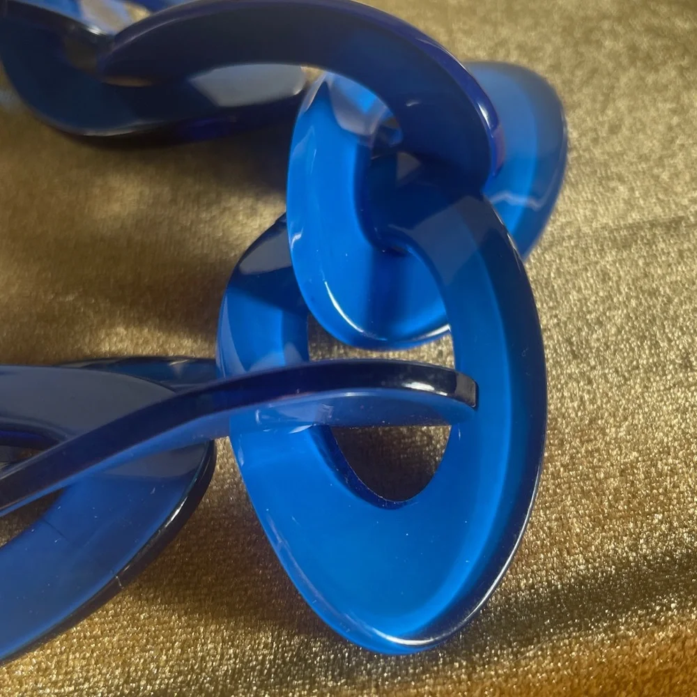 Cobalt‎ Blue Acrylic Chain Link Necklace